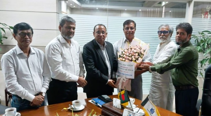 বাউবি প্রতিনিধি দল ইউজিসিতে